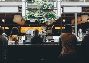 Cách viết bản kế hoạch kinh doanh quán cafe không phải ai cũng biết