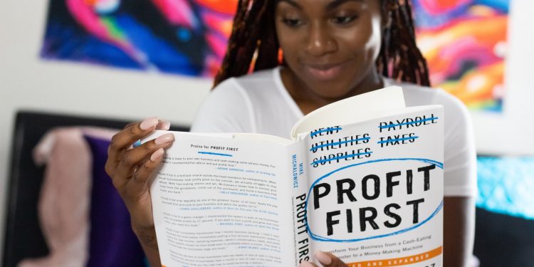 Làm thế nào để tăng doanh thu và lợi nhuận cho quán cafe?