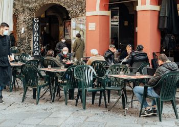 7 cách thu hút khách hàng đến quán cafe của bạn