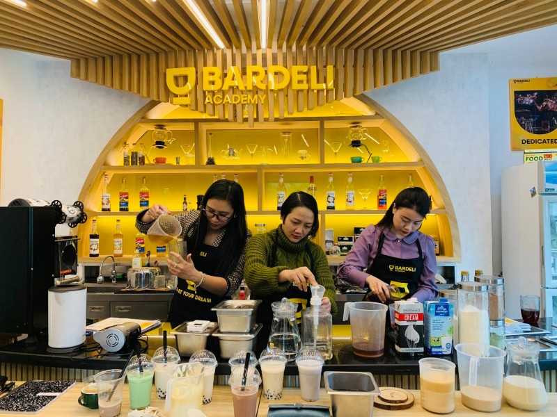 dịch vụ setup quán cafe take away tại Bardeli
