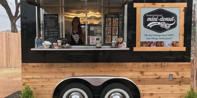 thuong hieu cafe nhuong quyen take away